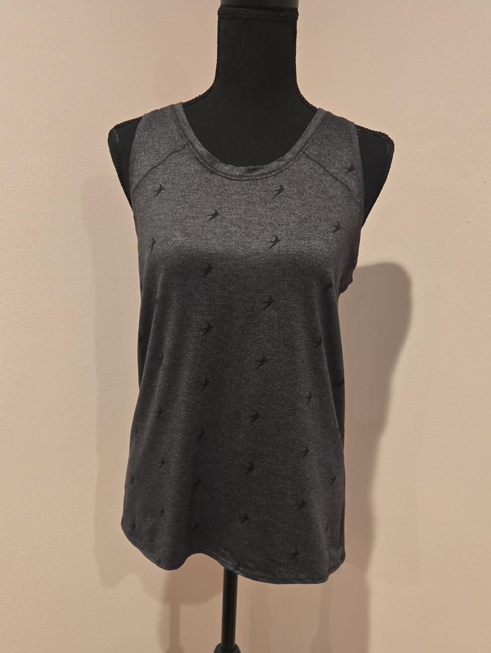 oiselle Charcoal Grey Sleeveless Running Tank with Bird Print